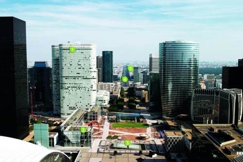 Le Quartier D'affaires De La Défense, Symbole De La Métropolisation