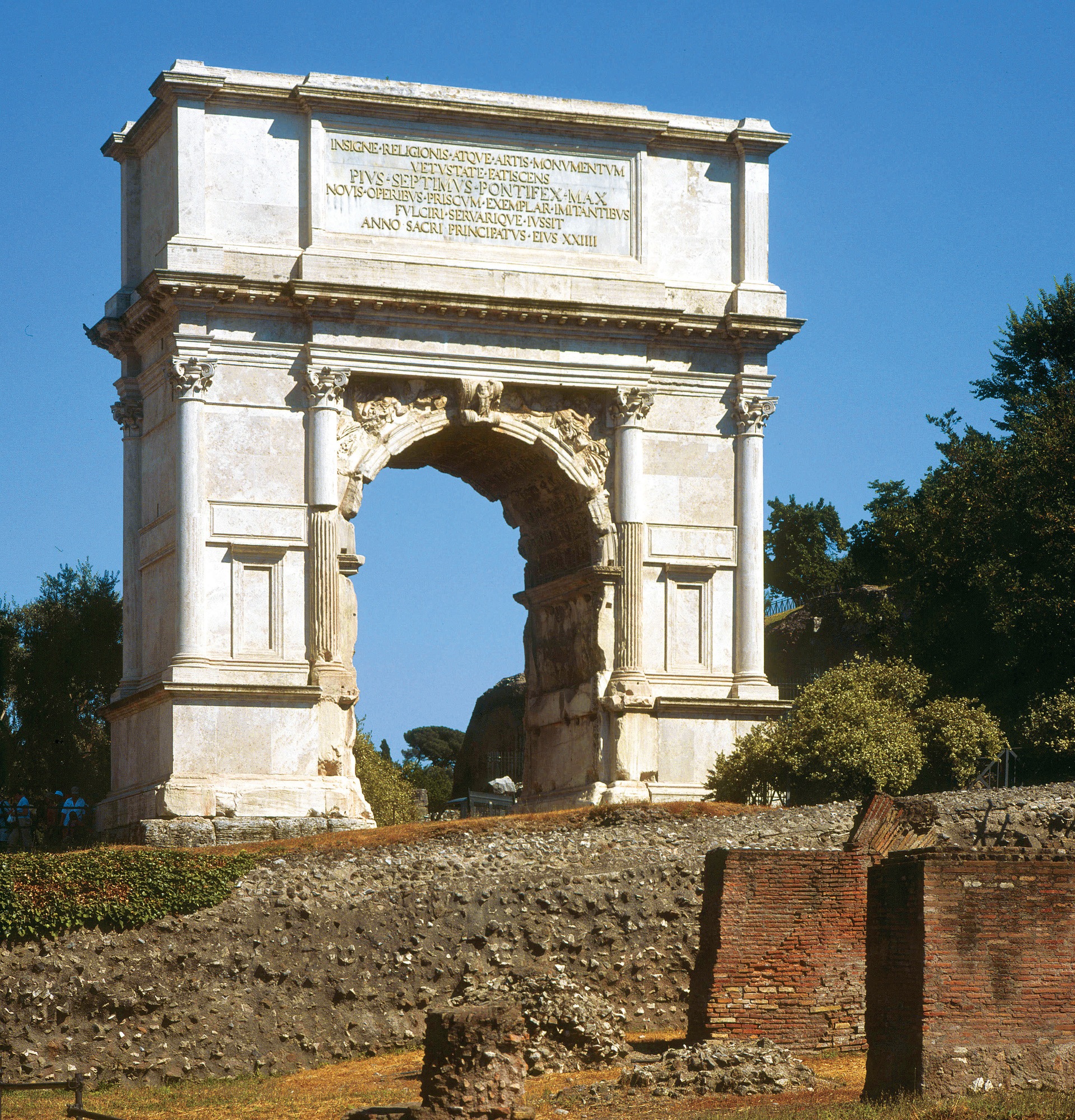 L'arc de triomphe de l'empereur Titus